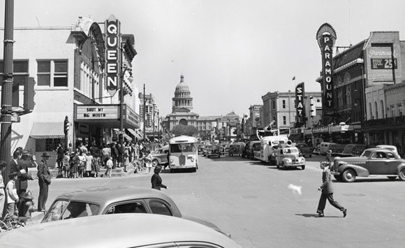 Congress Avenue looking north from 7th Street