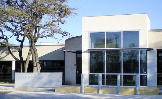 Exterior of Menchaca Road Branch library 